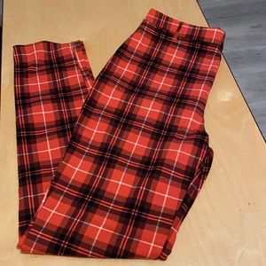 Women’s plaid pants